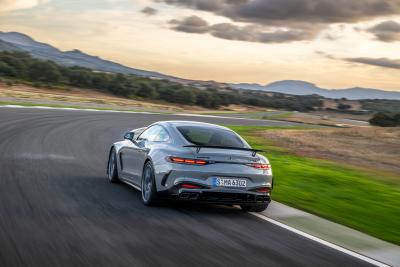 Mercedes-AMG GT63 Pro - driving