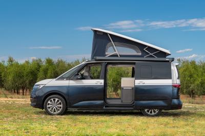 Volkswagen California Ocean - side