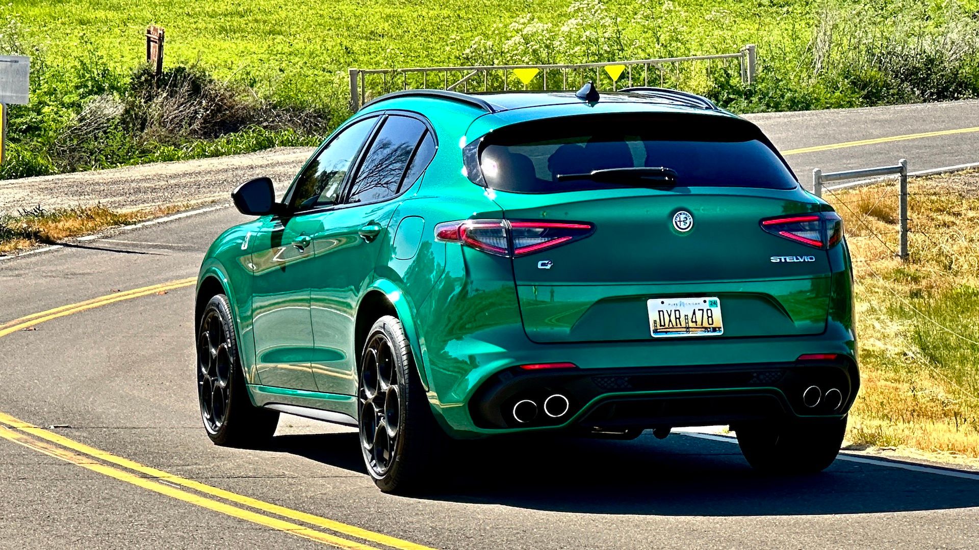 2024 Alfa Romeo Stelvio Exterior Rear 3:4