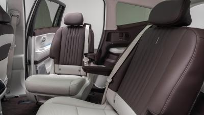 Hyundai Ioniq 9, middle seats