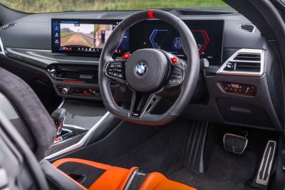 BMW M4 - interior