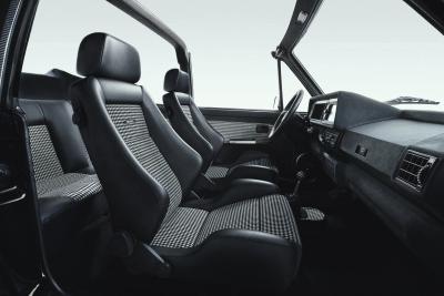 Recaro seats in the Mk1 Volkswagen Golf Cabriolet