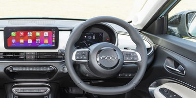 Fiat 600 Hybrid - interior
