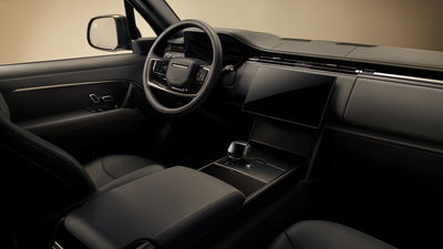 Range Rover SV Black - interior
