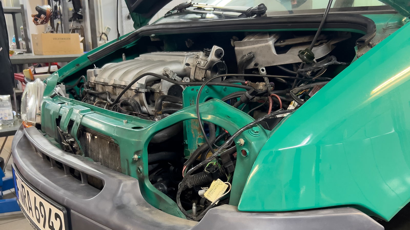 The 172's engine in its new home