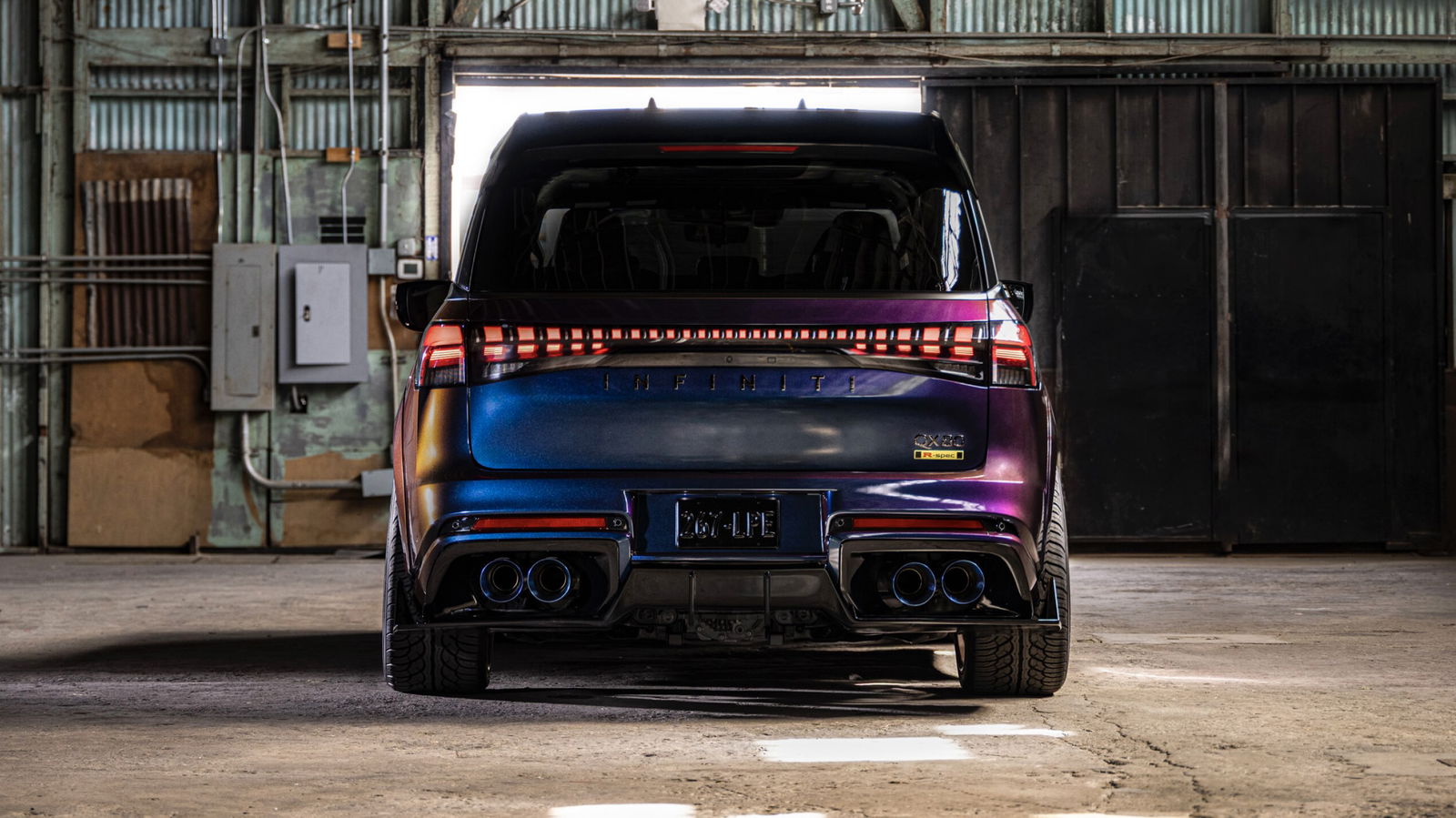 Infiniti QX80 R-Spec - rear