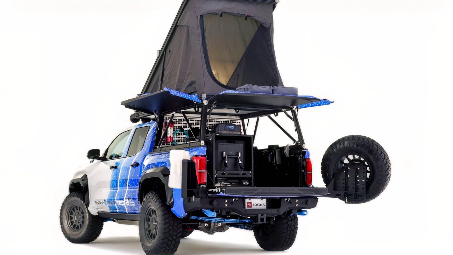 Toyota’s Hydrogen-Powered SEMA Build Is The Ultimate Eco-Friendly Off-Road Rescue Vehicle
