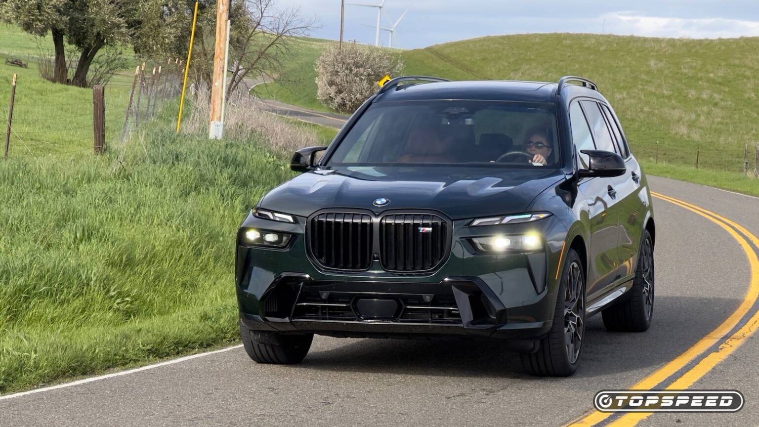 2025 BMW X7 M60i Review: Luxury, Performance and Cutting-Edge Tech