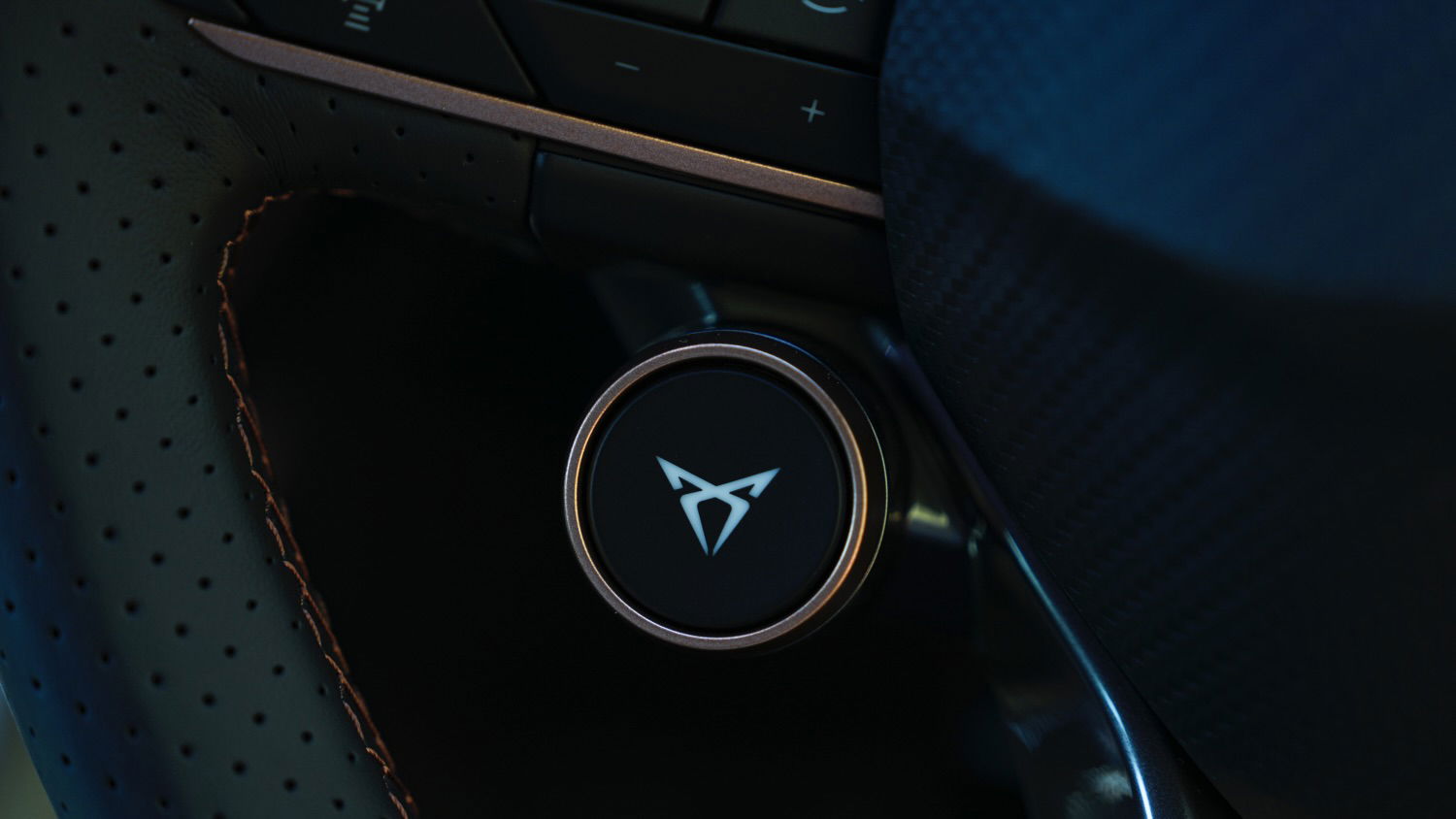 Cupra Leon Estate - interior detail