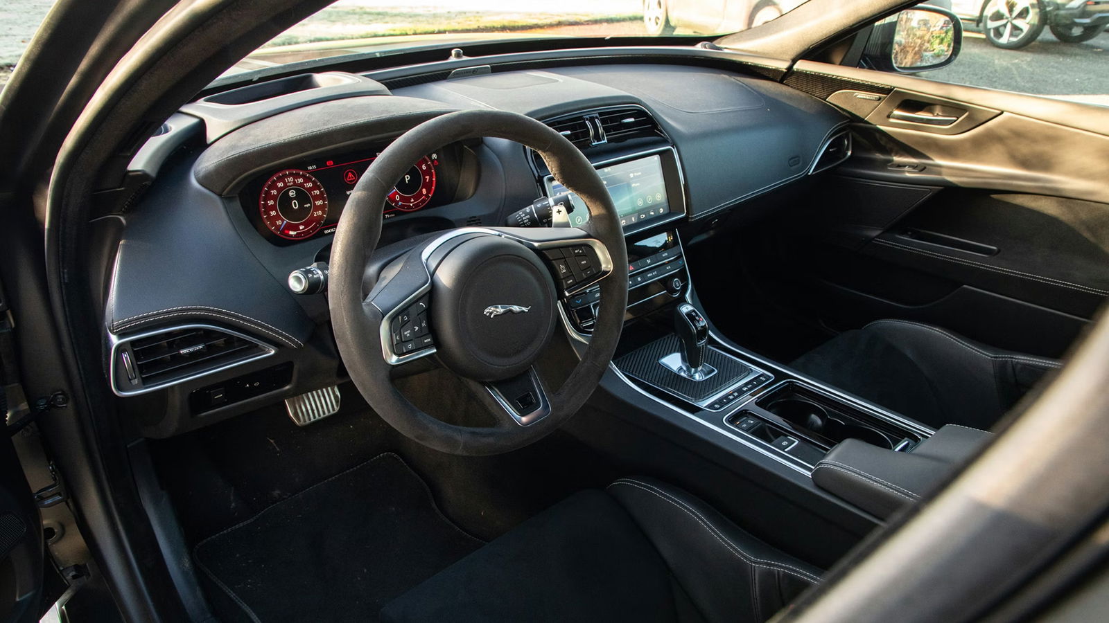 Jaguar XE SV Project 8, interior