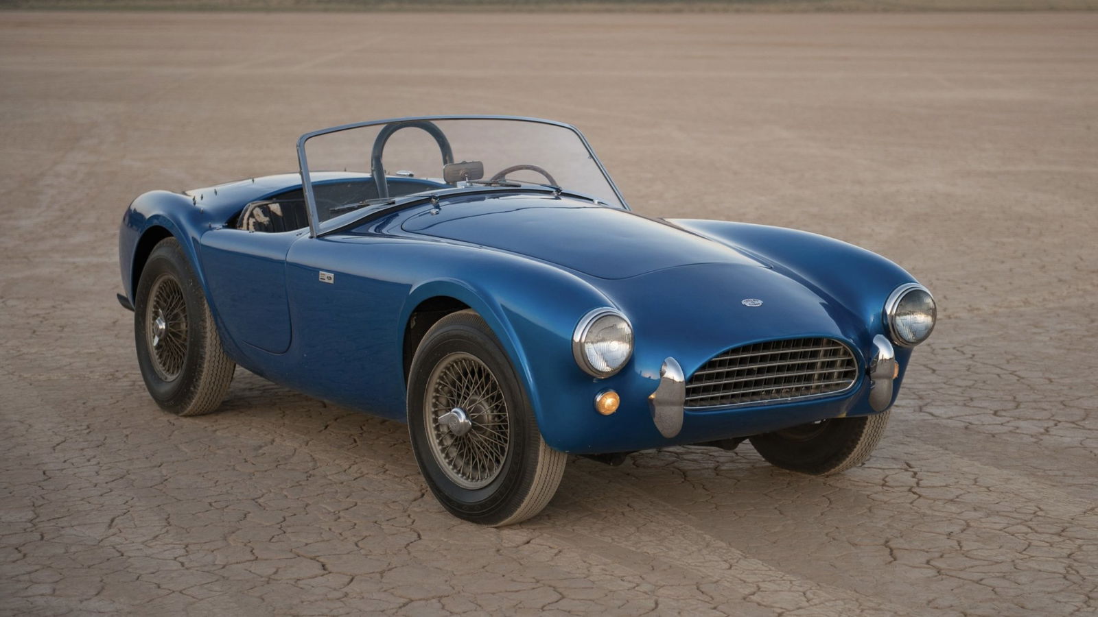 Shelby Cobra | Darin Schnabel © 2016 courtesy RM Sotheby’s