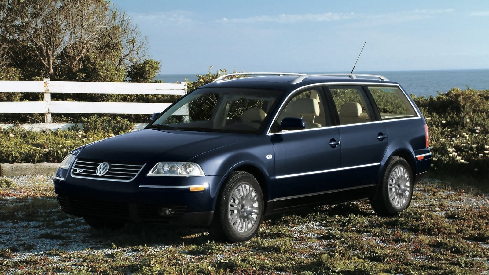 Volkswagen Passat W8 Estate