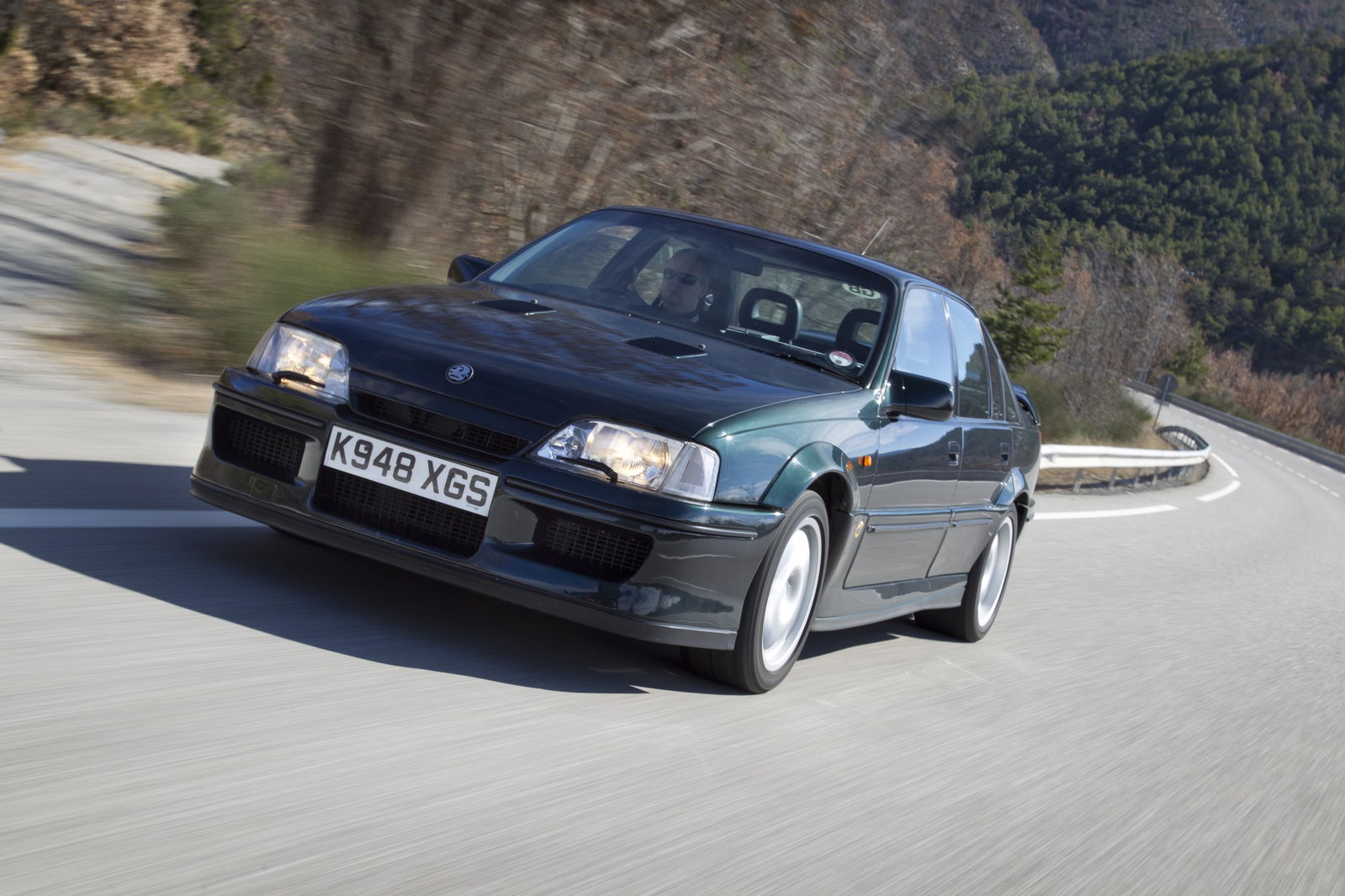 Lotus Carlton