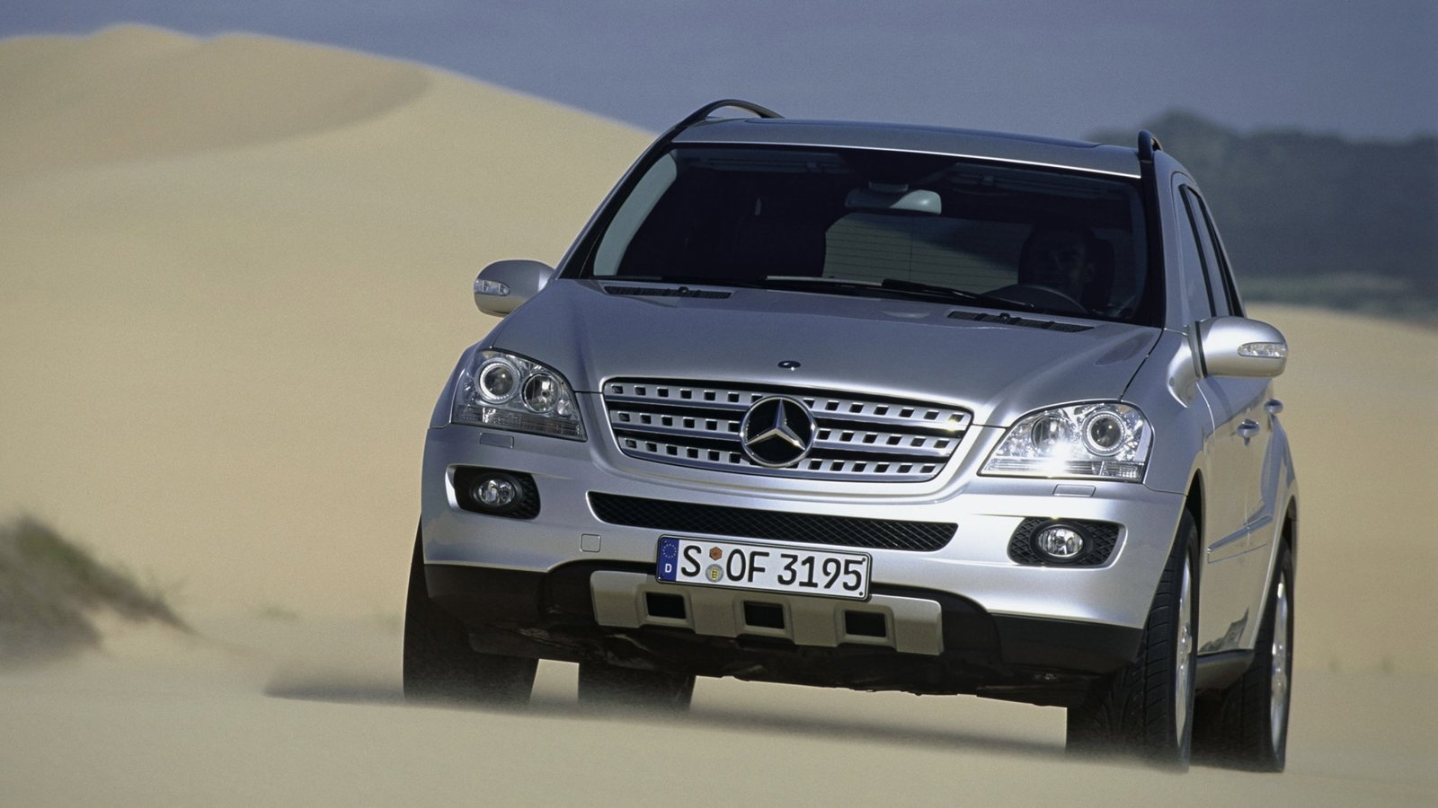 Mercedes-Benz M-Class (W164)