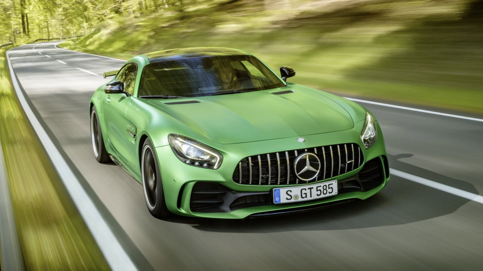 Mercedes-AMG GT R